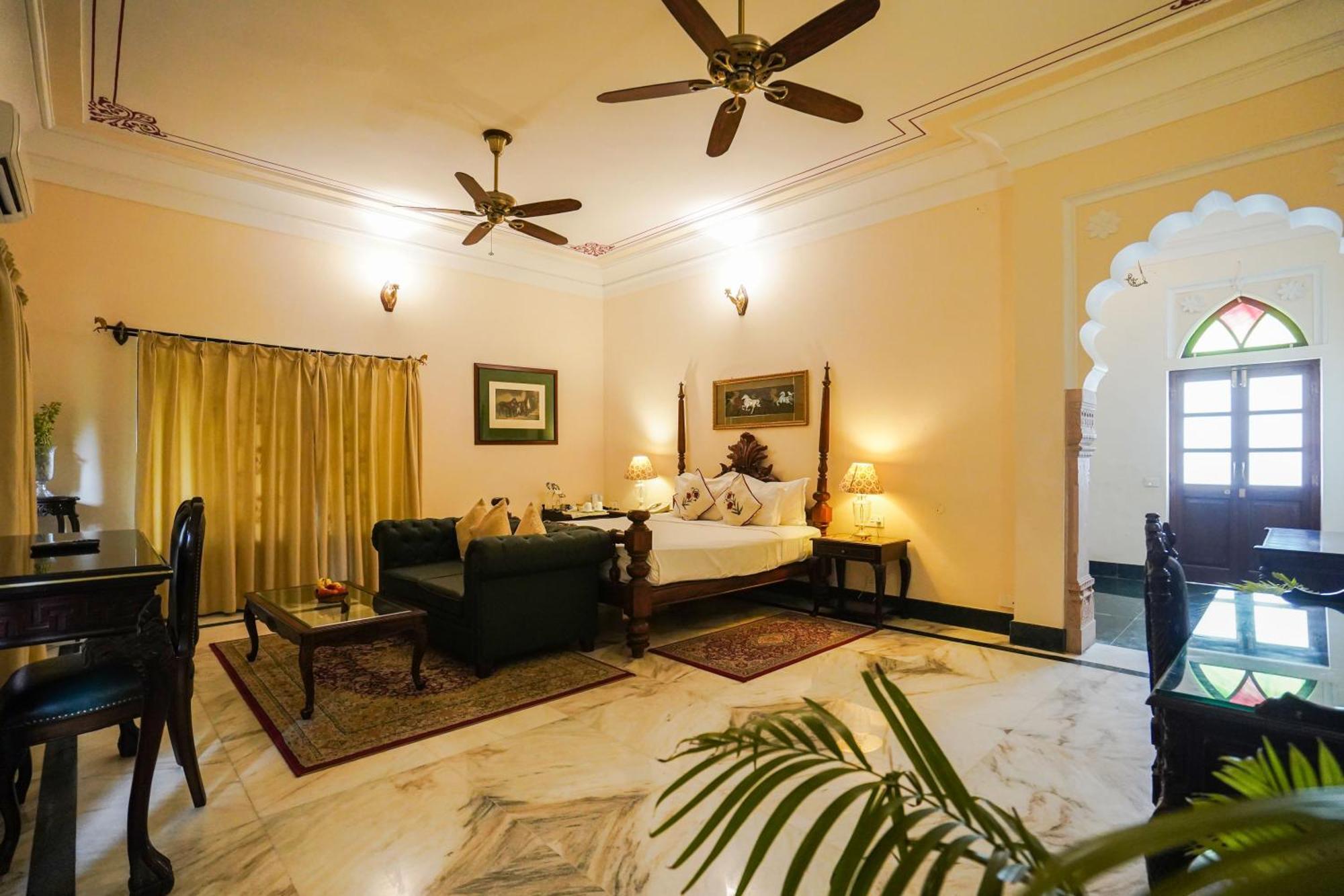Khas Bagh Hotel Jaipur Exterior photo